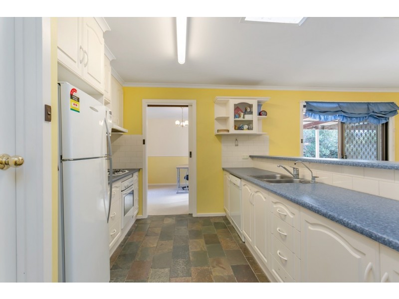 28 Fairhill Street, Hallett Cove SA 5158