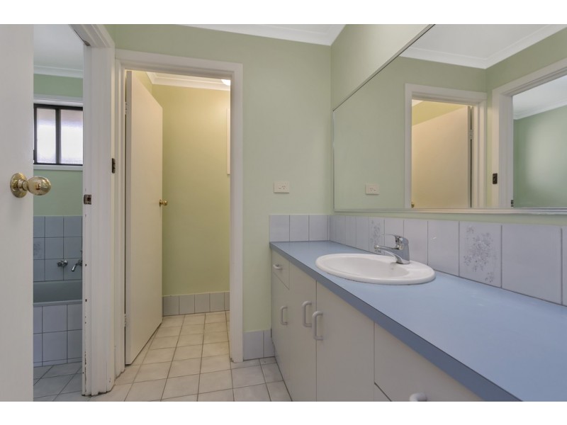 28 Fairhill Street, Hallett Cove SA 5158