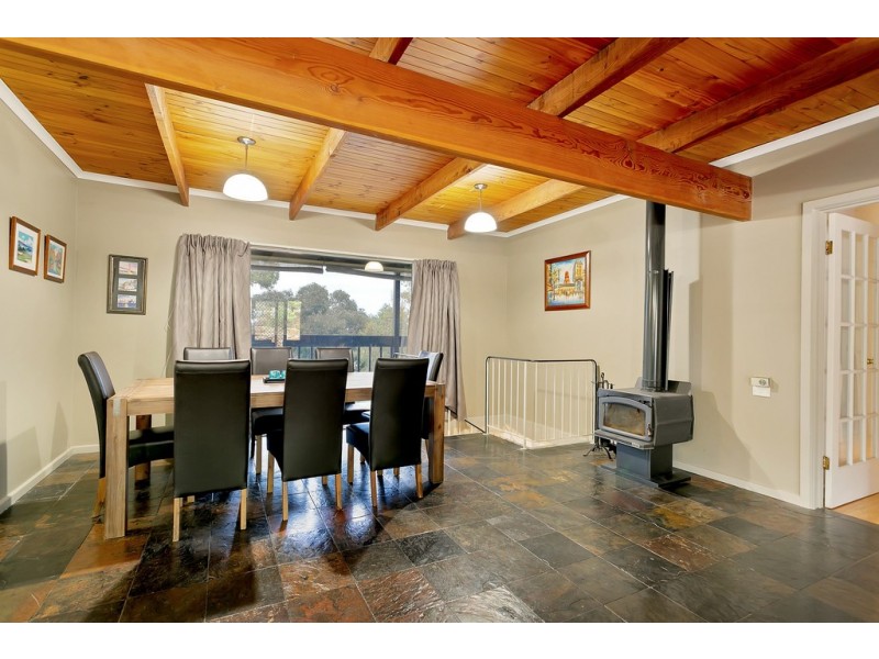 9 Stanbury Avenue, Happy Valley SA 5159