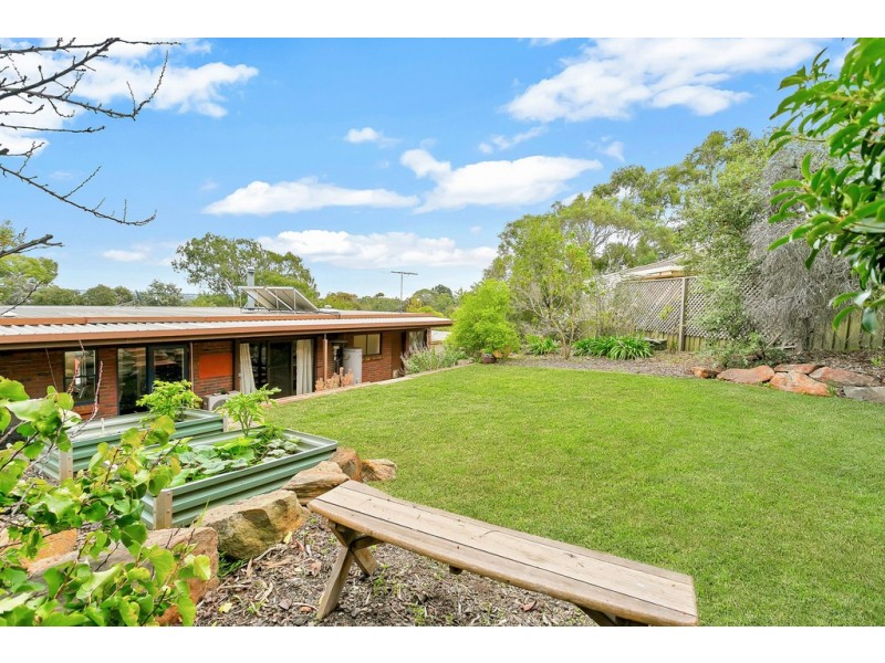 9 Stanbury Avenue, Happy Valley SA 5159