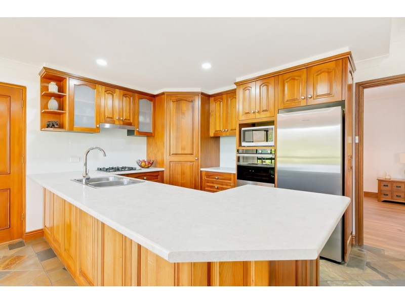 47 Coachwood Drive, Aberfoyle Park SA 5159