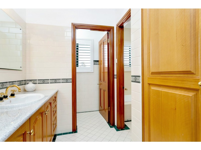 47 Coachwood Drive, Aberfoyle Park SA 5159