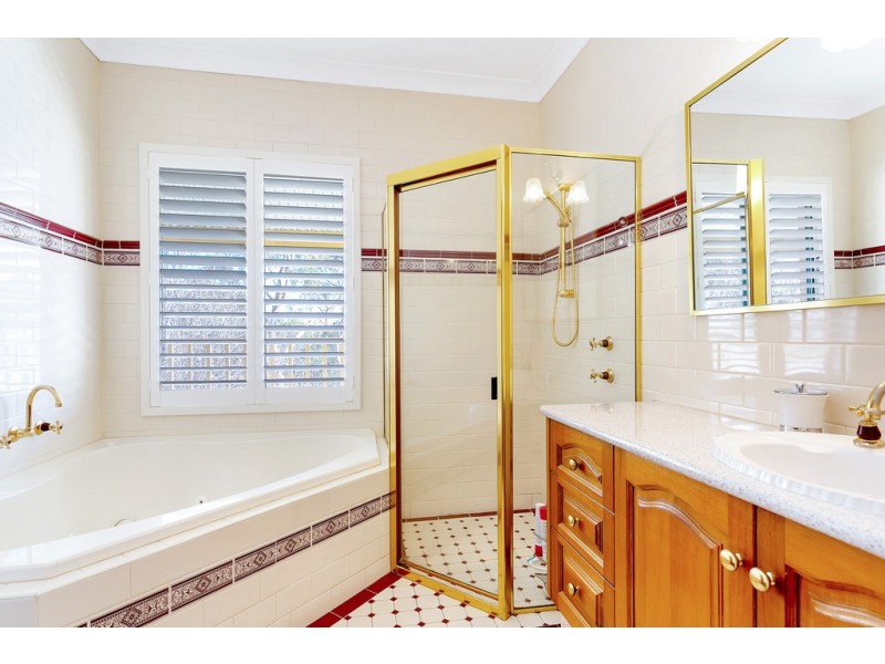 47 Coachwood Drive, Aberfoyle Park SA 5159