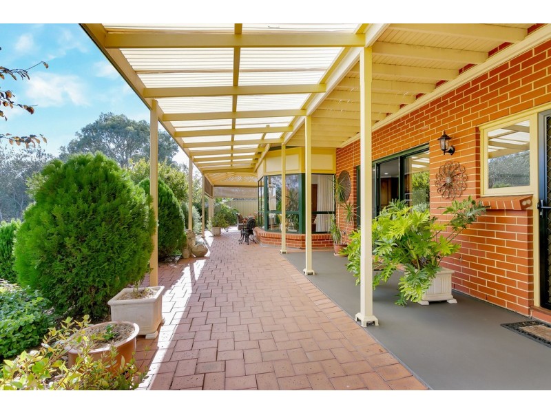 47 Coachwood Drive, Aberfoyle Park SA 5159