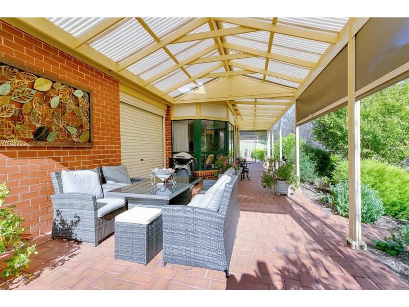 47 Coachwood Drive, Aberfoyle Park SA 5159