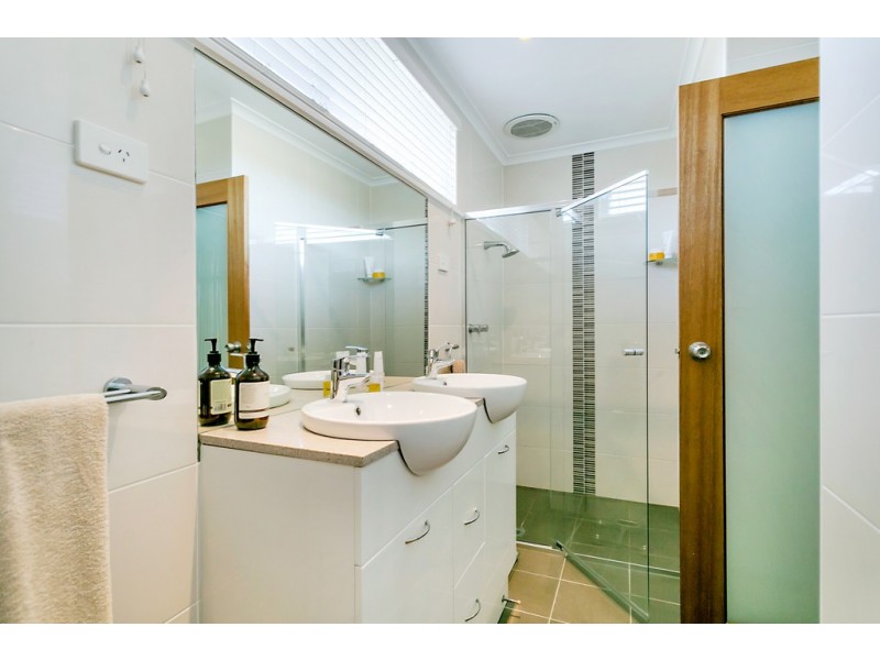 2 Bangalla Road, Seaview Downs SA 5049