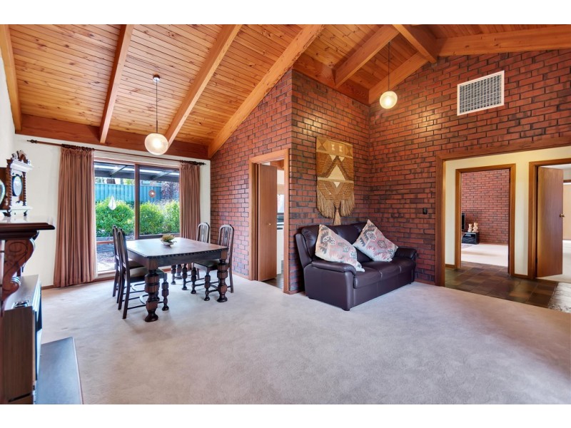 6 Memford Way, Flagstaff Hill SA 5159