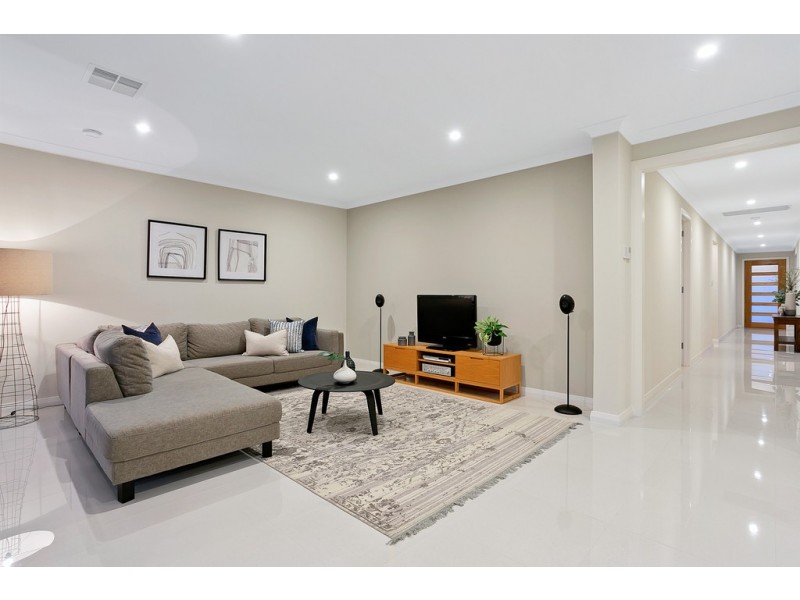 5 Corsair street, Flagstaff Hill SA 5159