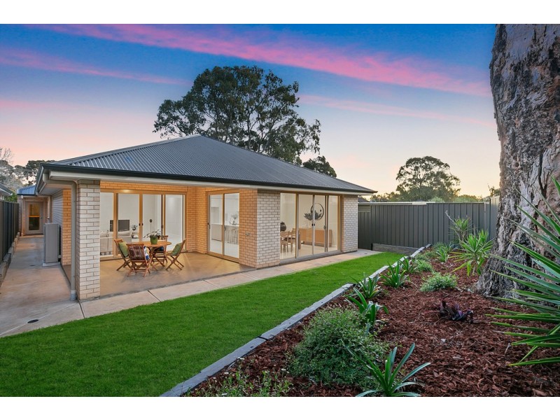 5 Corsair street, Flagstaff Hill SA 5159