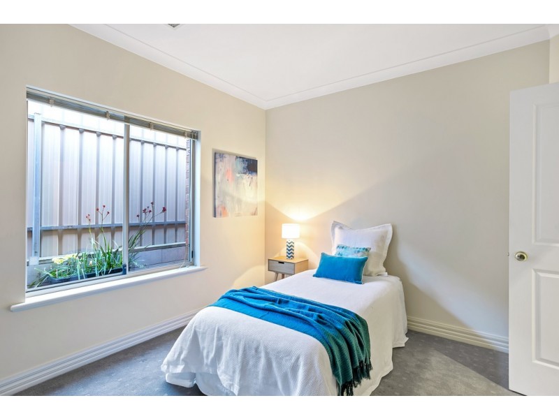 62 Sandalwood Crescent, Flagstaff Hill SA 5159