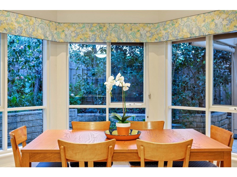 62 Sandalwood Crescent, Flagstaff Hill SA 5159