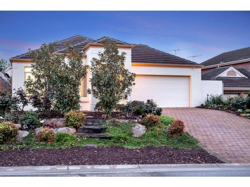 62 Sandalwood Crescent, Flagstaff Hill SA 5159
