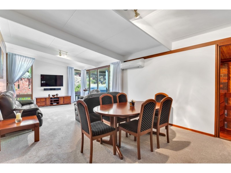 5 Gorelon Drive, Flagstaff Hill SA 5159