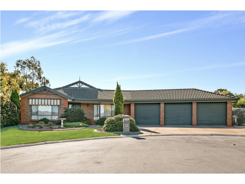 2 Shah Court, Flagstaff Hill SA 5159
