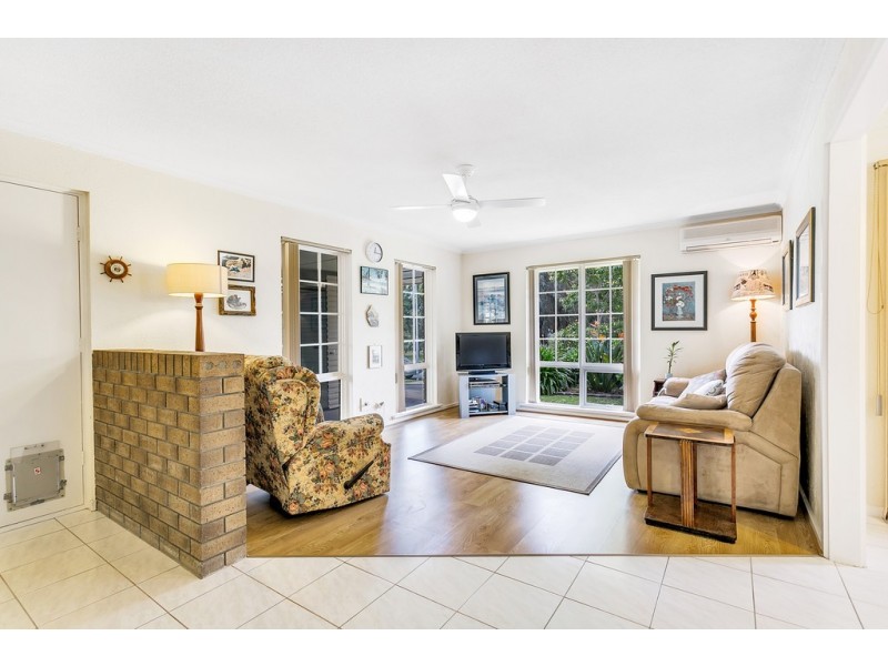 8 Maluka Drive, Happy Valley SA 5159