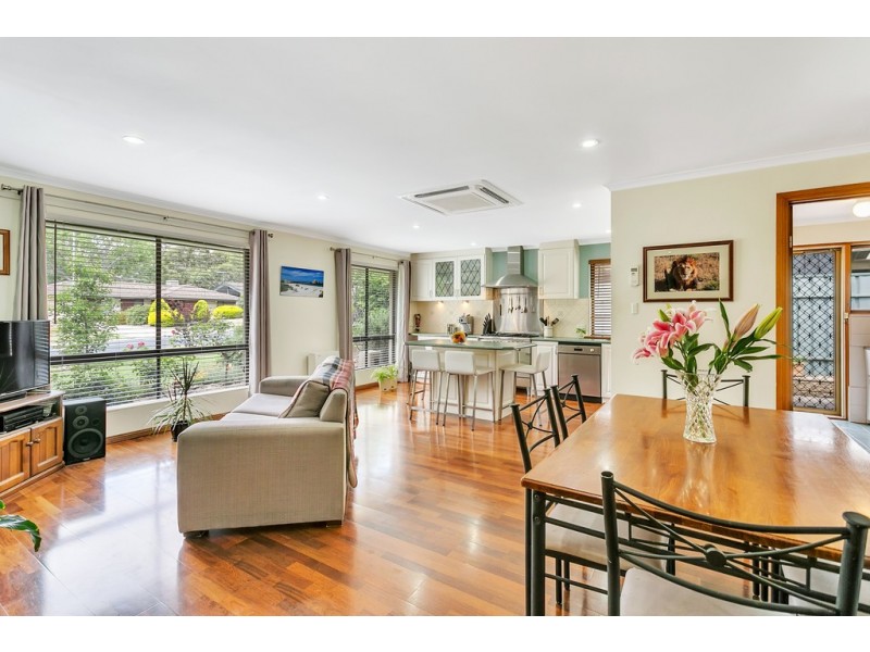 2 Deborah Road, Aberfoyle Park SA 5159