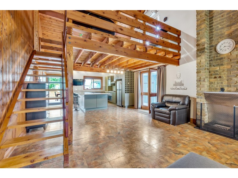 22 Barcelona Drive, Happy Valley SA 5159