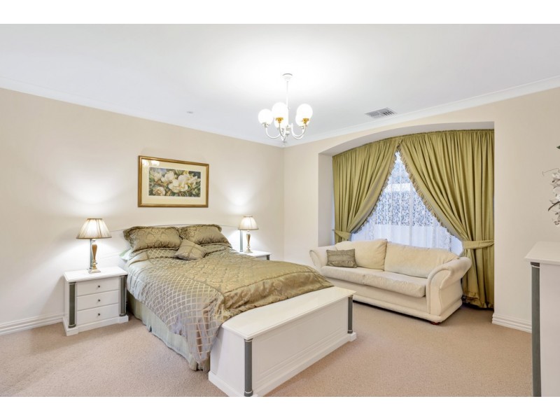 28 Ironbark Avenue, Flagstaff Hill SA 5159