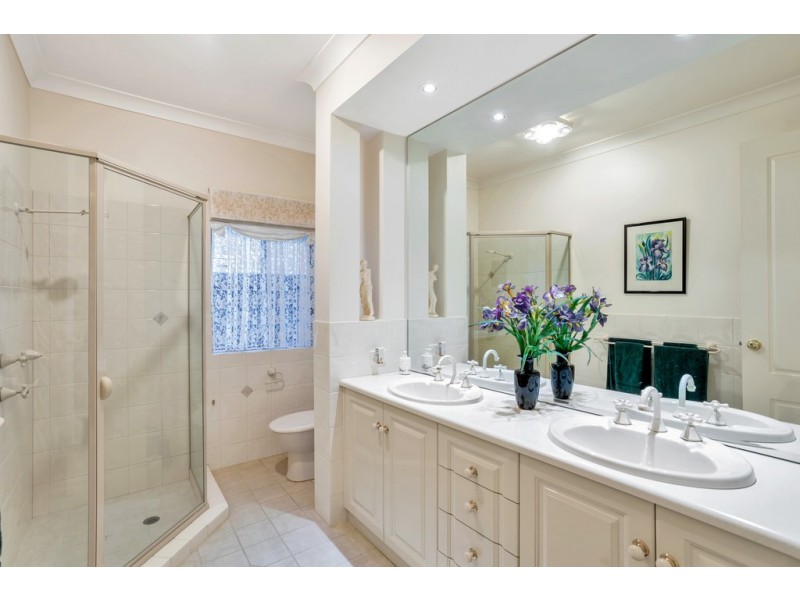 28 Ironbark Avenue, Flagstaff Hill SA 5159