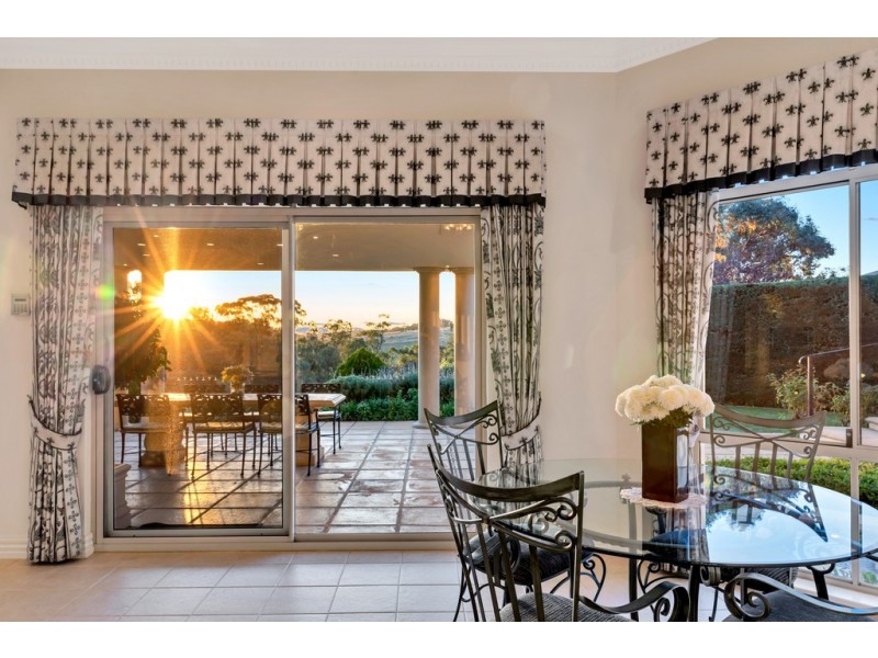 28 Ironbark Avenue, Flagstaff Hill SA 5159