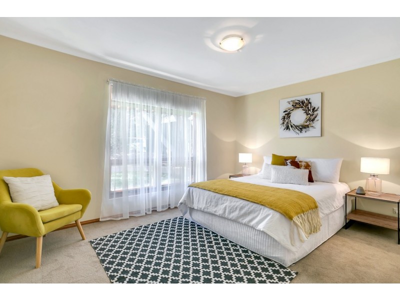 22 Paragon Avenue, Aberfoyle Park SA 5159