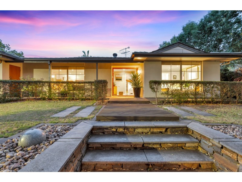 1 Malcolm Road, Flagstaff Hill SA 5159