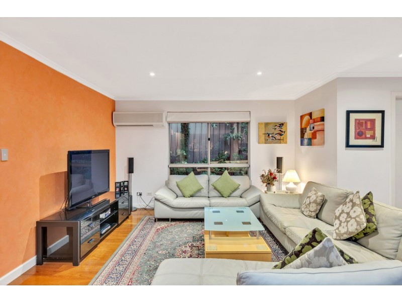 1 Malcolm Road, Flagstaff Hill SA 5159