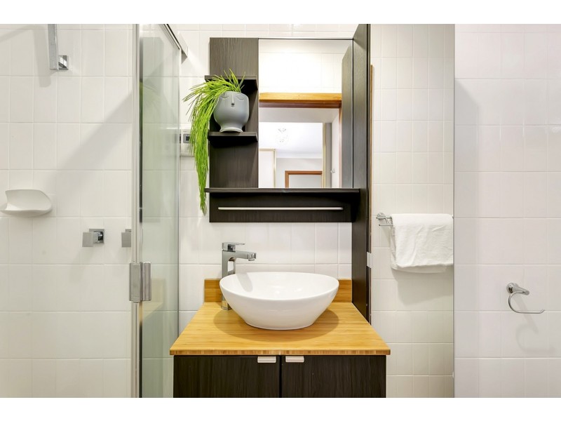 12 Leah Street, Aberfoyle Park SA 5159