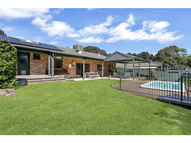 12 Leah Street, Aberfoyle Park SA 5159