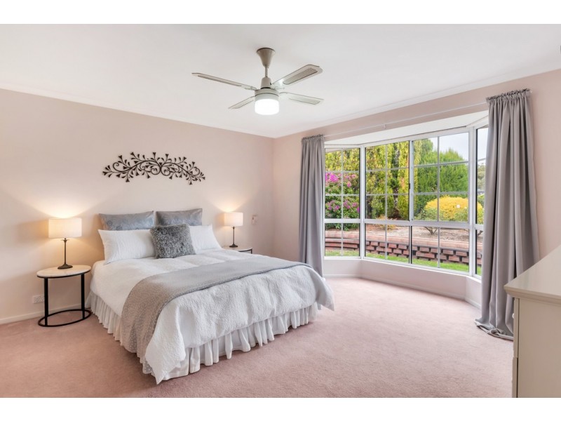 6 Kurrajong Court, Aberfoyle Park SA 5159