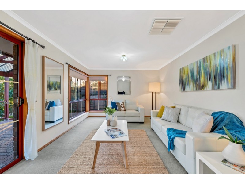 53 Glendale Avenue, Flagstaff Hill SA 5159