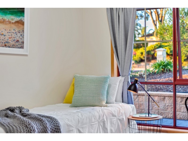 53 Glendale Avenue, Flagstaff Hill SA 5159