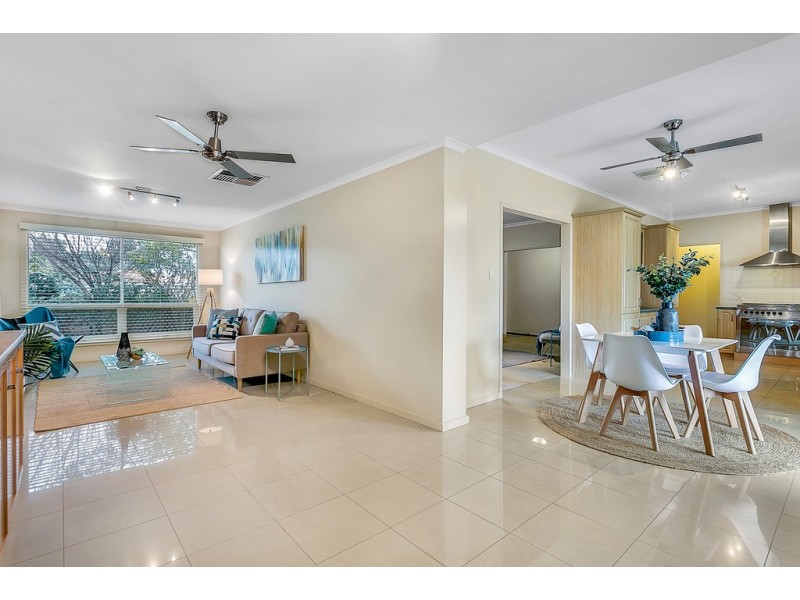 1 Bellaview Road, Flagstaff Hill SA 5159