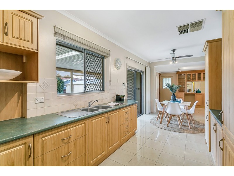 1 Bellaview Road, Flagstaff Hill SA 5159