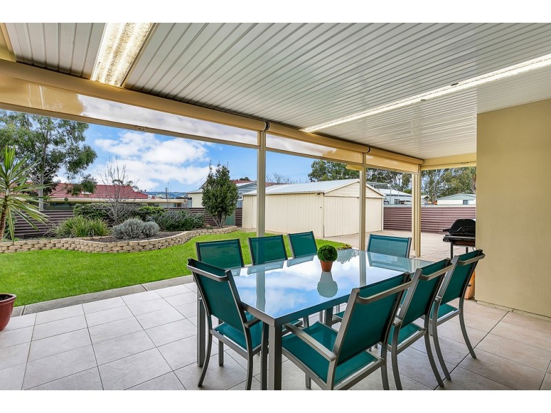 1 Bellaview Road, Flagstaff Hill SA 5159