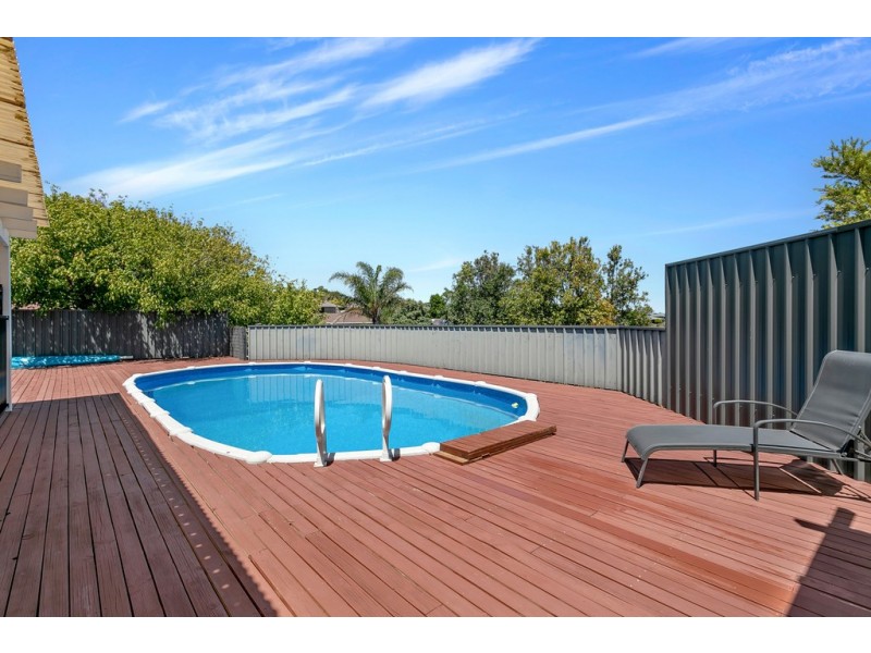 24 Vennachar Drive, Hallett Cove SA 5158