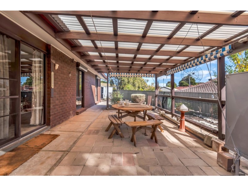 3 Topaz Drive, Flagstaff Hill SA 5159