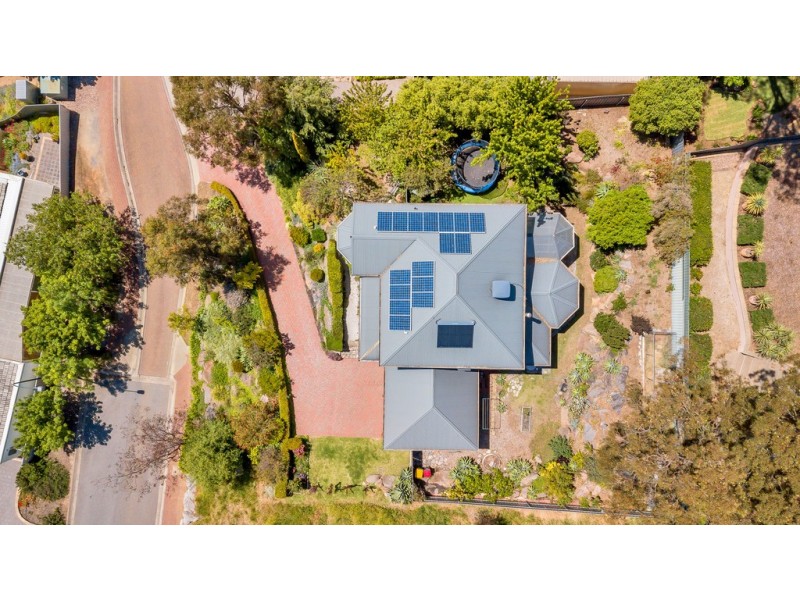 29 Scenic Court, Chandlers Hill SA 5159