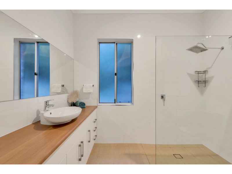 54A Pekina Street, Eden Hills SA 5050