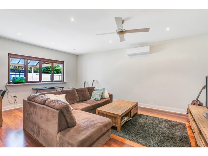 12 Justine Street, Flagstaff Hill SA 5159