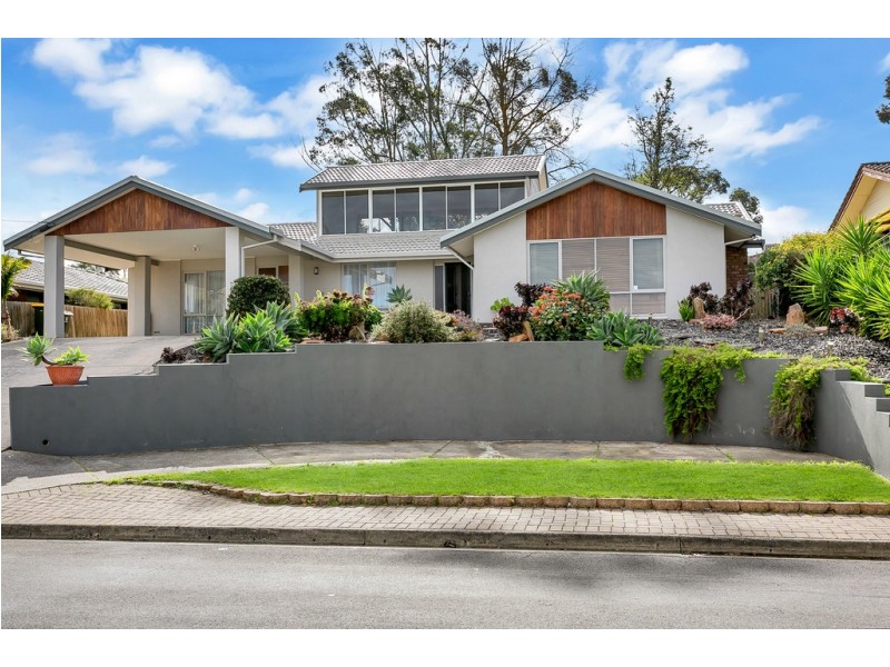 8 Chelsea Avenue, Flagstaff Hill SA 5159