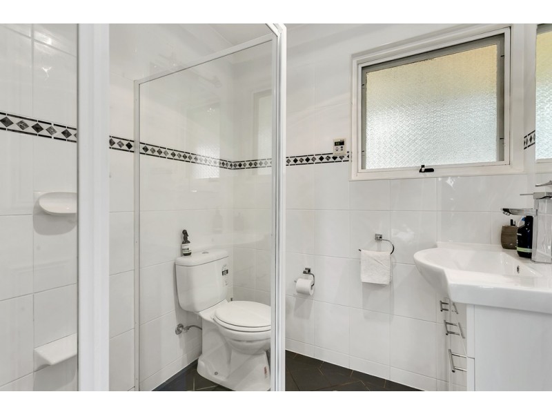 8 Chelsea Avenue, Flagstaff Hill SA 5159