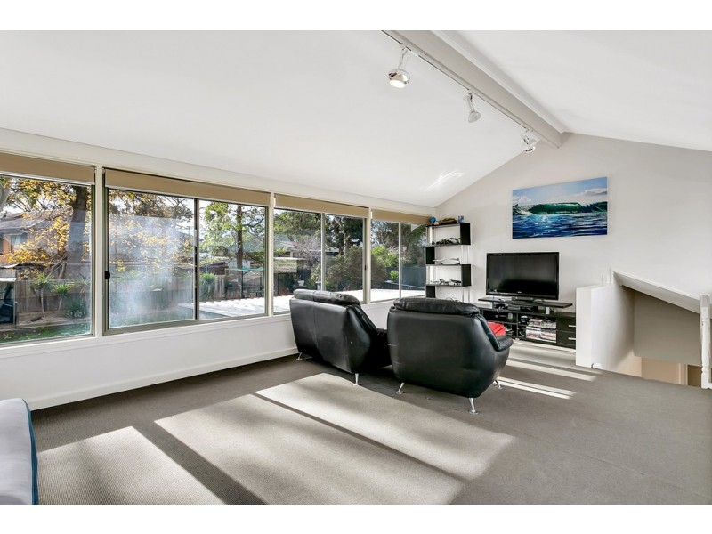 8 Chelsea Avenue, Flagstaff Hill SA 5159