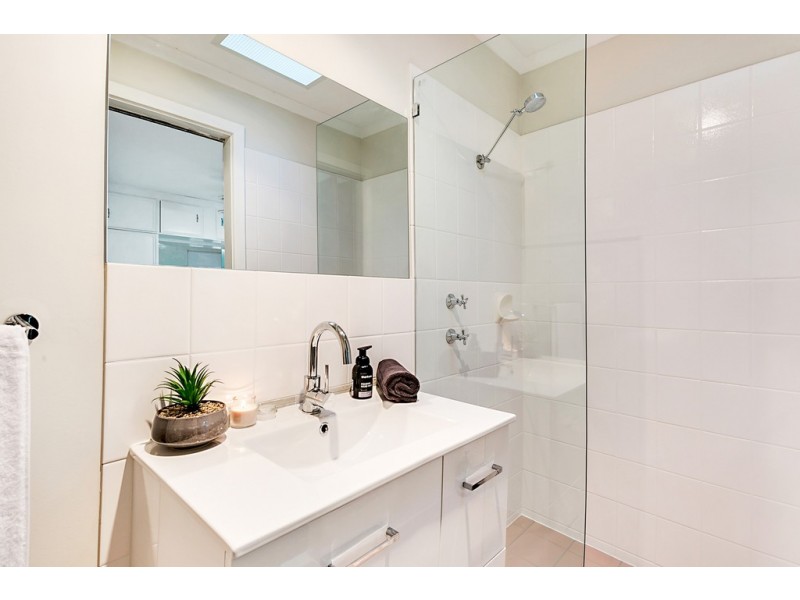 16 Lalina Street, Happy Valley SA 5159