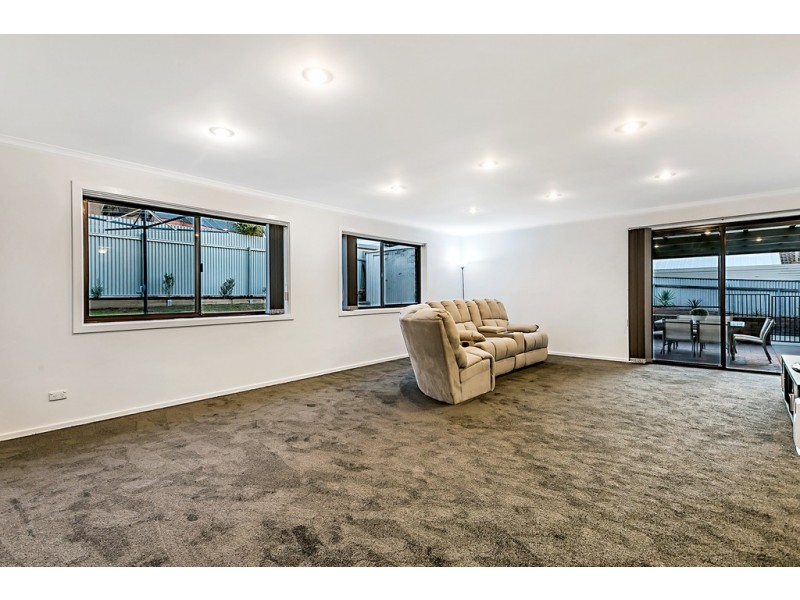 16 Lalina Street, Happy Valley SA 5159