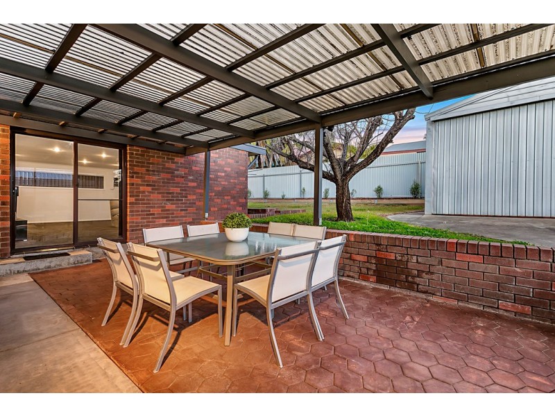 16 Lalina Street, Happy Valley SA 5159