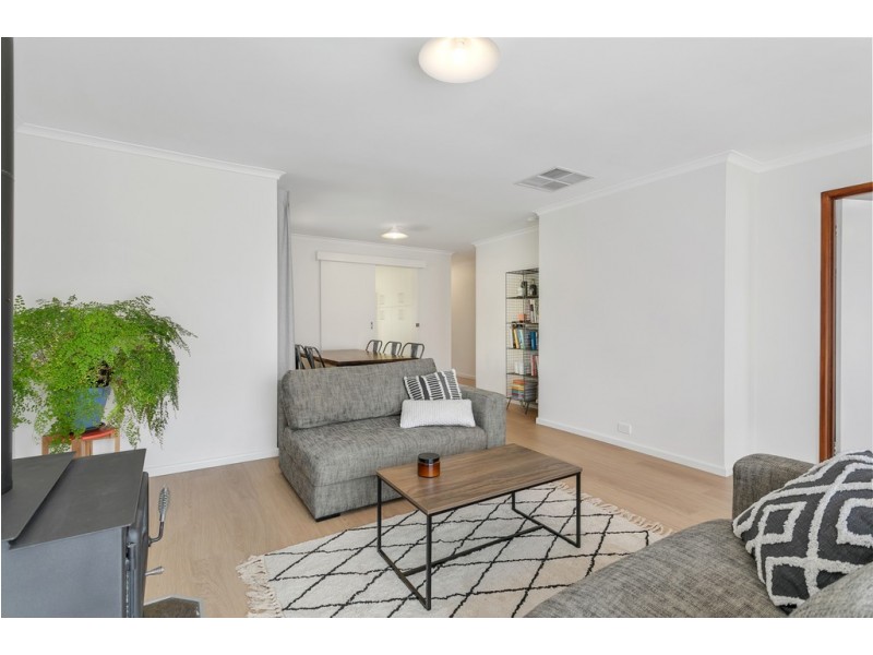 16 Hartog Street, Woodcroft SA 5162