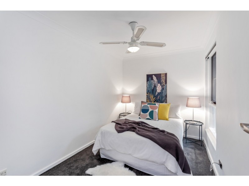 90 Black Road, Flagstaff Hill SA 5159