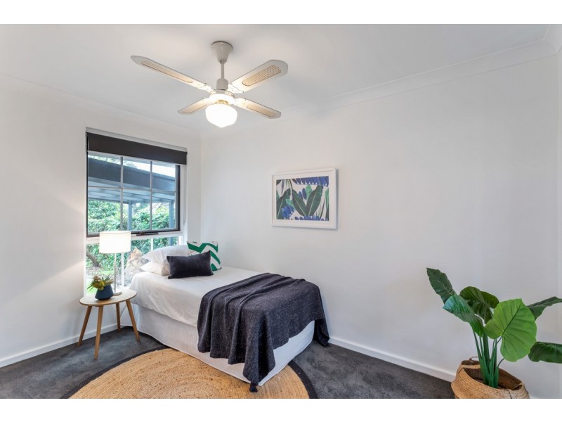 90 Black Road, Flagstaff Hill SA 5159