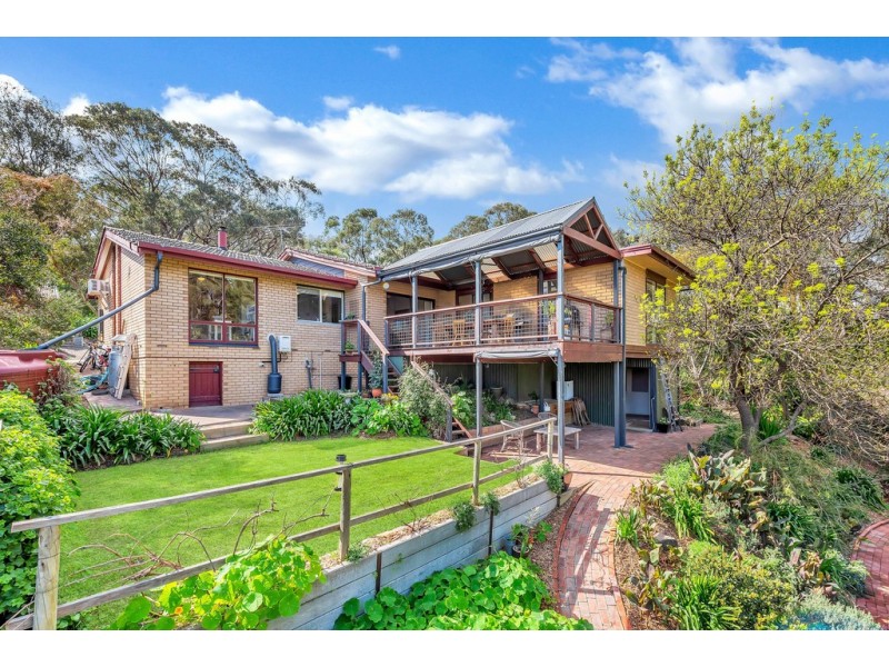 11 Yalpara Street, Eden Hills SA 5050